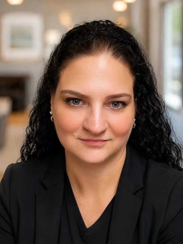 Lisa Maisel Director of Activities